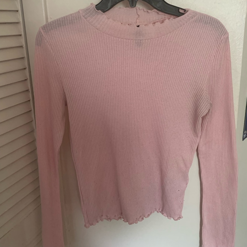 Cute light pink long sleeve